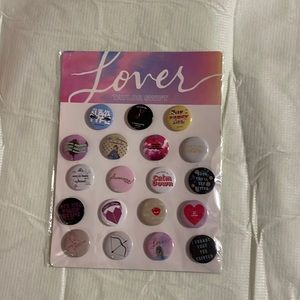 Lover buttons Taylor swift